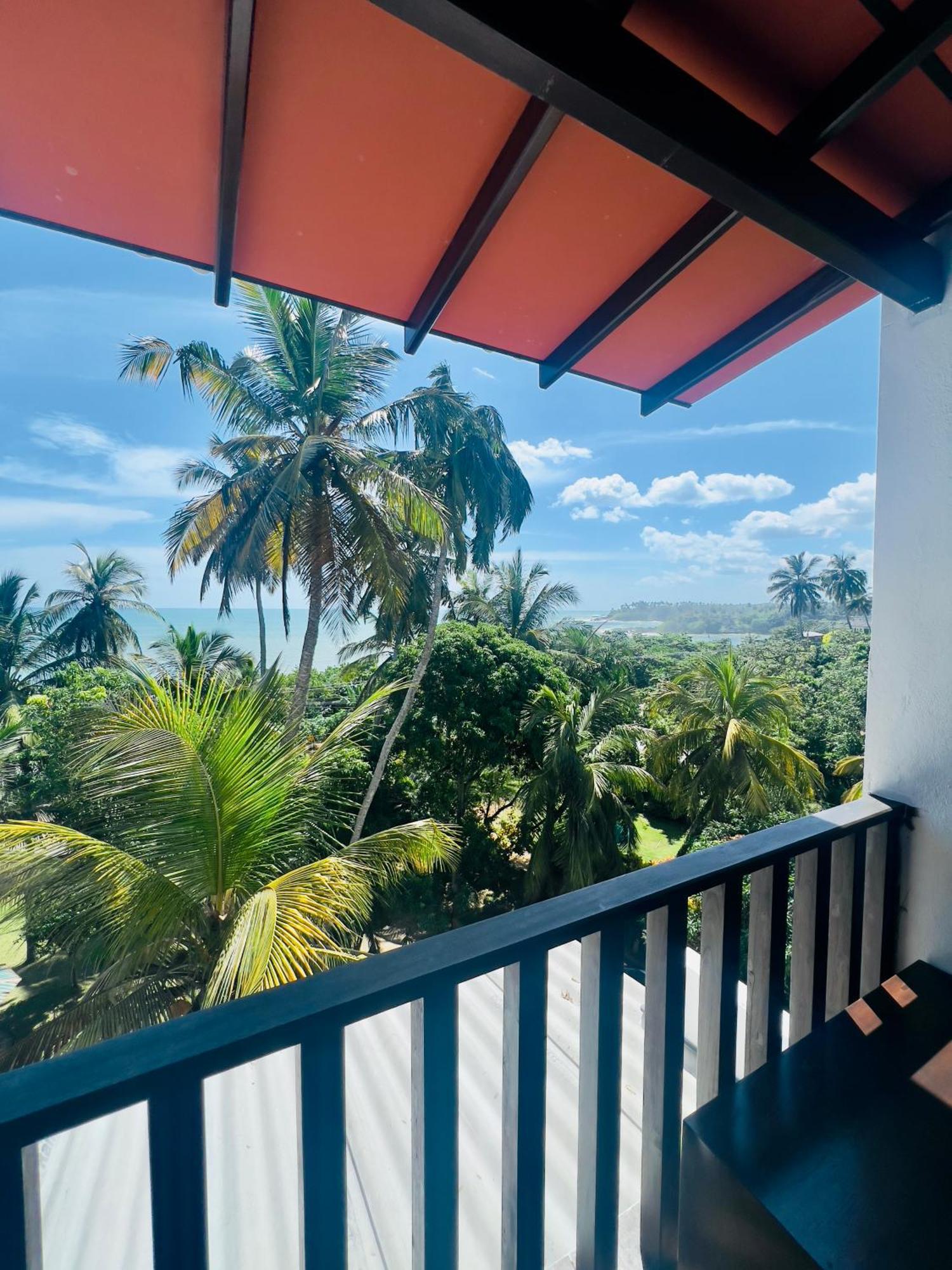 Sea View Tourist Inn تانجالي المظهر الخارجي الصورة