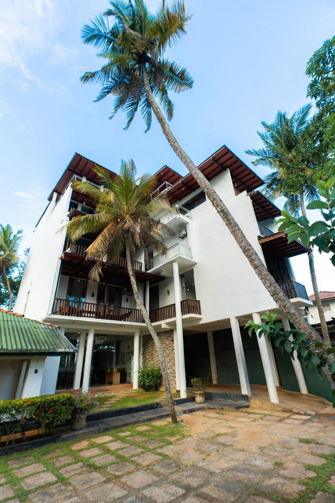 Sea View Tourist Inn تانجالي المظهر الخارجي الصورة