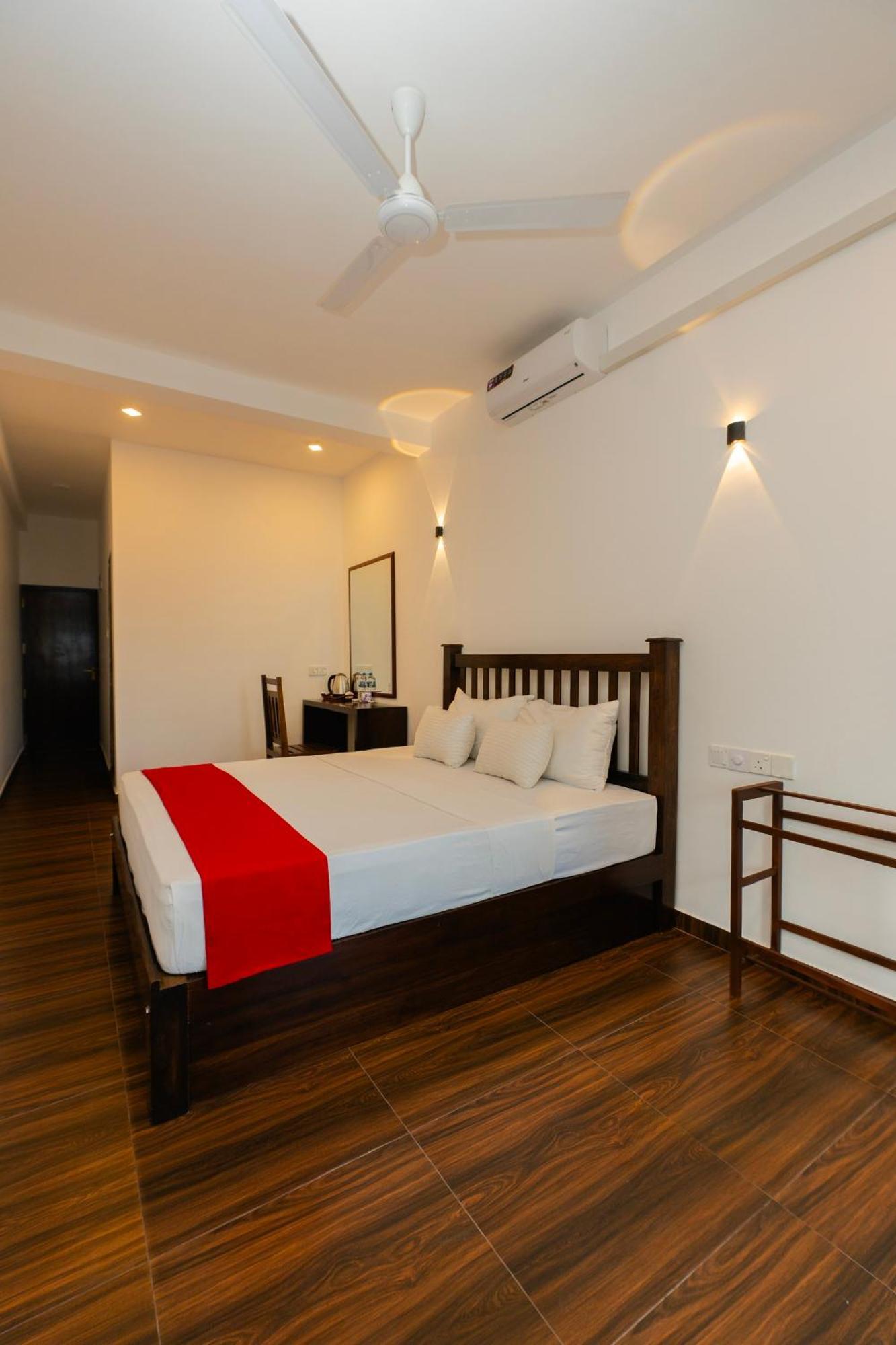 Sea View Tourist Inn تانجالي المظهر الخارجي الصورة