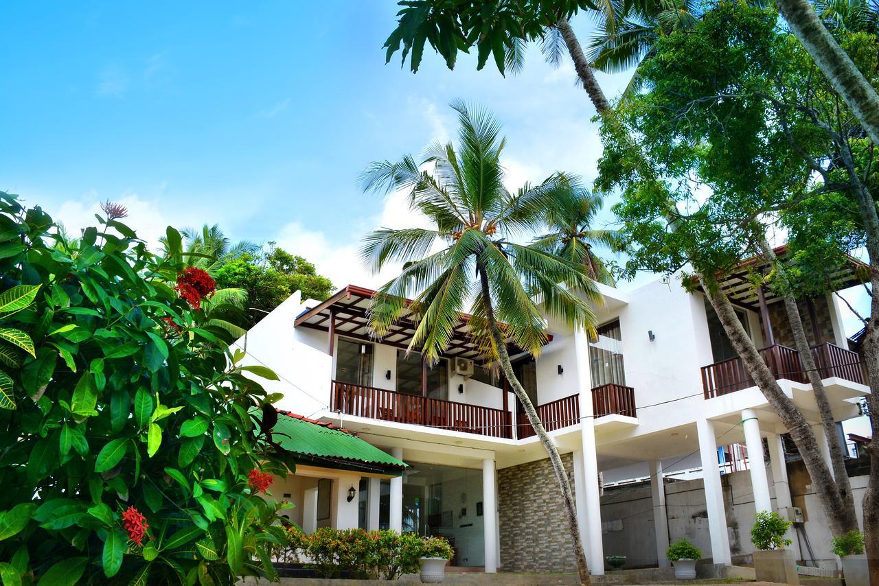 Sea View Tourist Inn تانجالي المظهر الخارجي الصورة