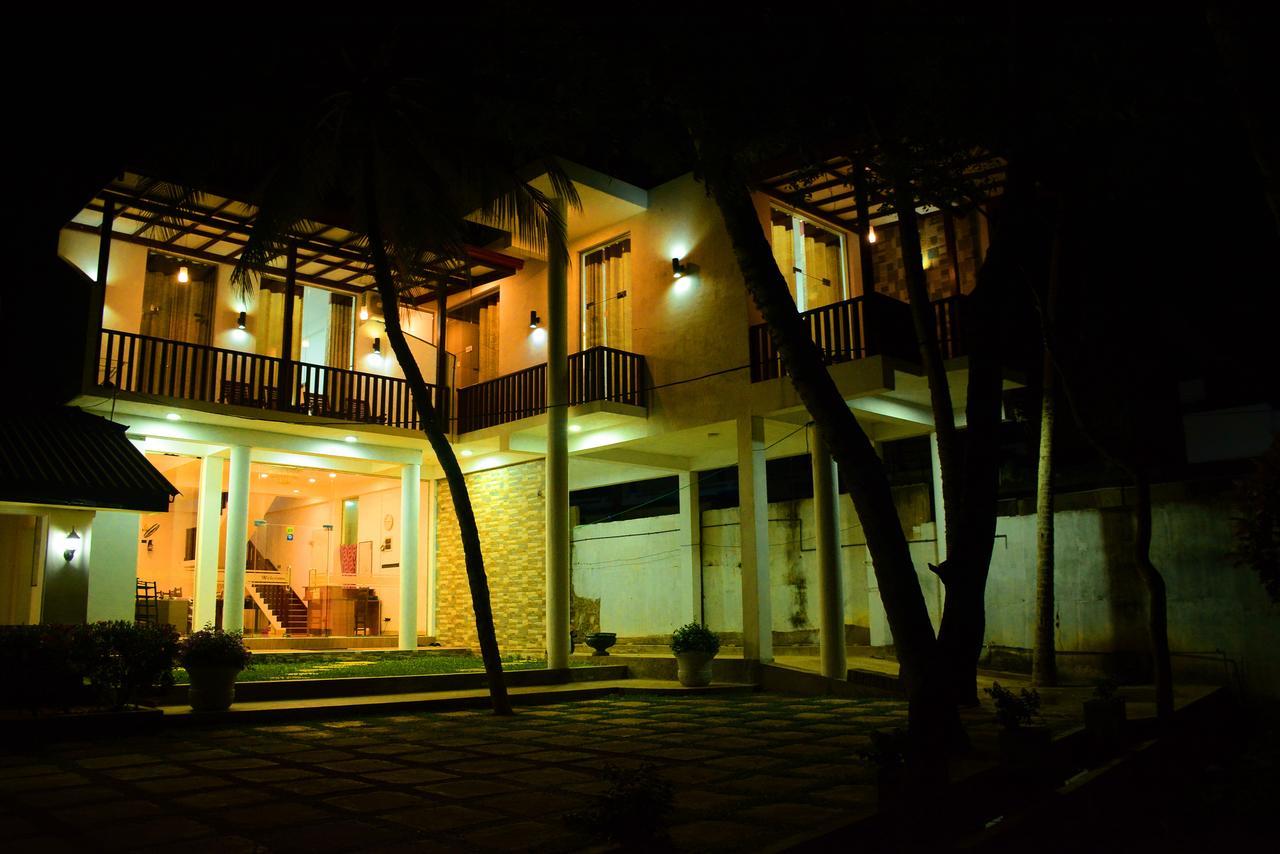 Sea View Tourist Inn تانجالي المظهر الخارجي الصورة